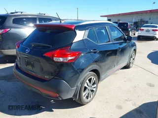 2019 Nissan Kicks S with VIN 3N1CP5CU3KL535479, listed as a IAAI auction lot 41302465 with 97,148 mi miles. Bid and sale history available at carsss.com. Image 4.