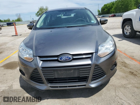 2014 Ford Focus SE z VIN 1FADP3K21EL424134, wystawiony jako Copart lot #56692545 z przebiegiem 46 342 mil mil oraz Szkoda całkowita • Salvage title. Historia ofert i sprzedaży dostępna na DreamBid. Obrazek 5.