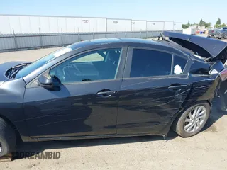 2012 Mazda 3 i Touring z VIN JM1BL1V84C1608512, wystawiony jako IAAI lot #42441391 z przebiegiem 167 292 mil mil oraz . Historia ofert i sprzedaży dostępna na DreamBid. Obrazek 21.