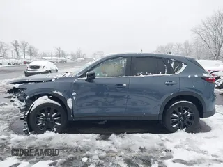 2024 Mazda CX-5 2.5 S Carbon Edition with VIN JM3KFBCL3R0421255, listed as a IAAI auction lot 41555197 with 4,134 mi miles. Bid and sale history available at carsss.com. Image 14.