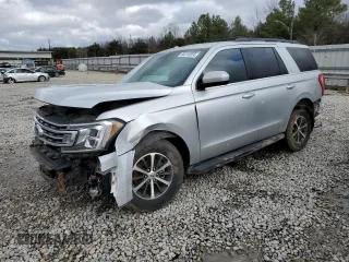 2018 Ford Expedition XLT with VIN 1FMJU1HT6JEA17396, listed as a Copart auction lot 86210324 with 70,990 mi miles and Salvage Title. Bid and sale history available at carsss.com. Image 1.