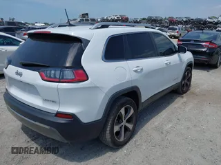2019 Jeep Cherokee Limited with VIN 1C4PJLDB8KD402904, listed as a IAAI auction lot 42107306 with 96,677 mi miles and . Bid and sale history available at DreamBid. Image 4.