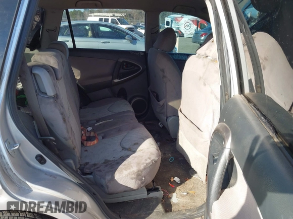 2007 Toyota RAV4 with VIN JTMZD33V375061828, listed as a IAAI auction lot 41649892 with 167,927 mi miles. Bid and sale history available at carsss.com. Image 8.