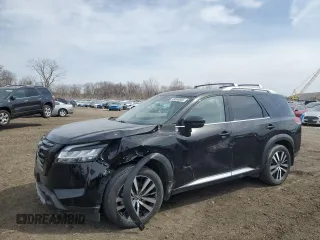 2023 Nissan Pathfinder Platinum с VIN 5N1DR3DK9PC242701, выставлен на аукционе Copart как лот 49589905 с пробегом 43 890 миль миль и Списание • Salvage title. История ставок и продаж доступна на DreamBid. Изображение 1.