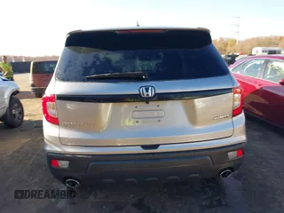 2021 Honda Passport EX-L with VIN 5FNYF8H54MB042677, listed as a IAAI auction lot 40732860 with 63,698 mi miles and . Bid and sale history available at DreamBid. Image 16.