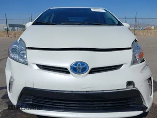 2015 Toyota Prius Four with VIN JTDKN3DU3F0440098, listed as a IAAI auction lot 41986079 with 187,651 mi miles. Bid and sale history available at carsss.com. Image 12.