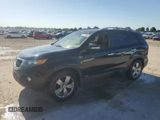 2012 Kia Sorento EX z VIN 5XYKUDA23CG281021, wystawiony jako Copart lot #57728955 z przebiegiem 133 102 mil mil oraz Szkoda całkowita • Salvage title. Historia ofert i sprzedaży dostępna na DreamBid. Obrazek 1.