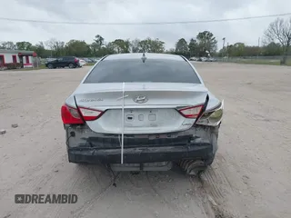 2011 Hyundai Sonata SE с VIN 5NPEC4ACXBH260361, выставлен на аукционе IAAI как лот 41676456 с пробегом 199 197 миль миль и . История ставок и продаж доступна на DreamBid. Изображение 6.