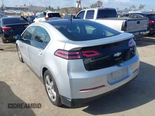 2012 Chevrolet Volt with VIN 1G1RB6E45CU100200, listed as a IAAI auction lot 41954928 with 179,431 mi miles and . Bid and sale history available at carsss.com. Image 3.