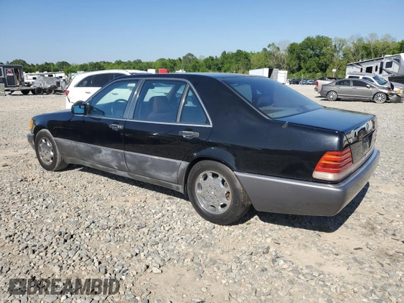 1994 Mercedes-Benz S with VIN WDBGA43E4RA171107, listed as a Copart auction lot 53186305 with 228,999 mi miles and Clean Title. Bid and sale history available at DreamBid. Image 2.