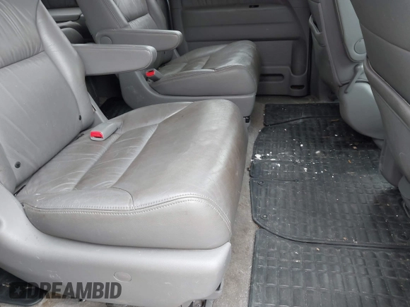 2008 Honda Odyssey EX-L с VIN 5FNRL38788B094336, выставлен на аукционе IAAI как лот 42042171 с пробегом 211 514 миль миль и . История ставок и продаж доступна на DreamBid. Изображение 8.