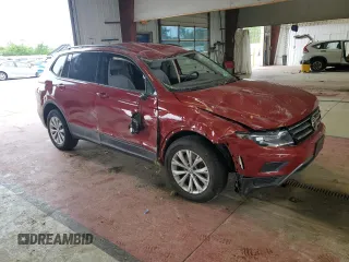 2019 Volkswagen Tiguan S with VIN 3VV0B7AX7KM135573, listed as a Copart auction lot 60122025 with 32,089 mi miles and Salvage title. Bid and sale history available at DreamBid. Image 4.