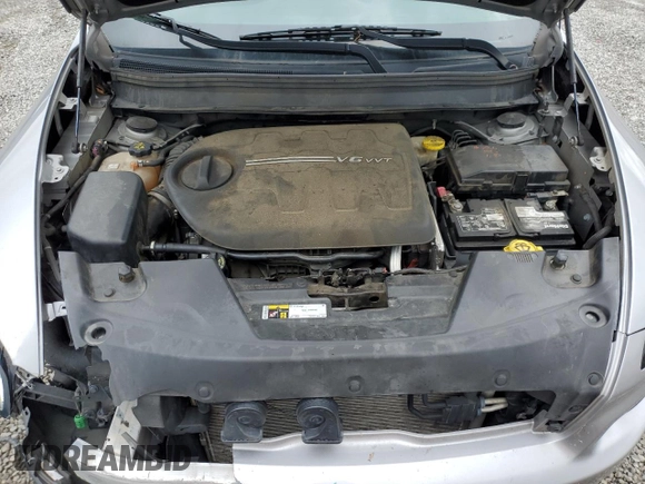 2017 Jeep Cherokee Altitude z VIN 1C4PJLAS9HW603566, wystawiony jako Copart lot #55071535 z przebiegiem 139 822 mil mil oraz Szkoda całkowita • Salvage title. Historia ofert i sprzedaży dostępna na DreamBid. Obrazek 12.