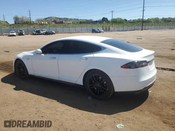2013 Tesla Model S with VIN 5YJSA1AG3DFP11108, listed as a Copart auction lot 56247045 with 159,703 mi miles and Clean title. Bid and sale history available at DreamBid. Image 2.
