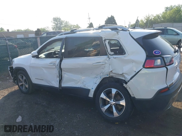 2019 Jeep Cherokee Limited with VIN 1C4PJLDX9KD110531, listed as a IAAI auction lot 42274064 with 87,450 mi miles and . Bid and sale history available at DreamBid. Image 14.