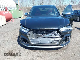 2018 Audi SQ5 Prestige z VIN WA1C4AFY7J2074309, wystawiony jako IAAI lot #41803619 z przebiegiem 66 717 mil mil oraz . Historia ofert i sprzedaży dostępna na DreamBid. Obrazek 6.