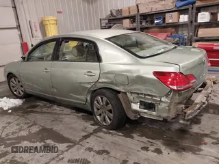 2006 Toyota Avalon XL with VIN 4T1BK36B16U062713, listed as a IAAI auction lot 41598608 with 142,598 mi miles. Bid and sale history available at carsss.com. Image 3.
