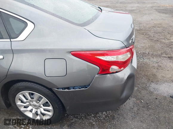 2016 Nissan Altima SV with VIN 1N4AL3AP9GC169201, listed as a IAAI auction lot 41429703 with 175,672 mi miles and . Bid and sale history available at DreamBid. Image 17.