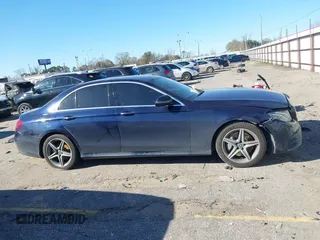 2019 Mercedes-Benz E 300 with VIN WDDZF4JB5KA523255, listed as a IAAI auction lot 41731107 with 22,065 mi miles and . Bid and sale history available at DreamBid. Image 13.