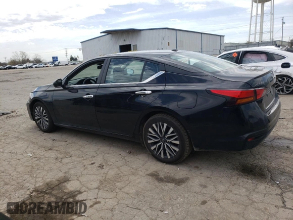 2024 Nissan Altima 2.5 SV with VIN 1N4BL4DV5RN306646, listed as a Copart auction lot 53910185 with 39,094 mi miles and Salvage Title. Bid and sale history available at carsss.com. Image 2.