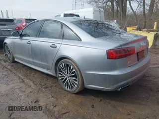 2017 Audi A6 Premium Plus z VIN WAUF2AFC7HN007745, wystawiony jako IAAI lot #41647523 z przebiegiem 119 837 mil mil oraz . Historia ofert i sprzedaży dostępna na DreamBid. Obrazek 3.