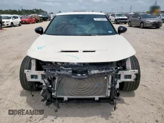 2023 Honda Civic Type R z VIN JHMFL5G42PX003179, wystawiony jako Copart lot #57123425 z przebiegiem 9 724 mil mil oraz Szkoda całkowita • Salvage title. Historia ofert i sprzedaży dostępna na DreamBid. Obrazek 5.