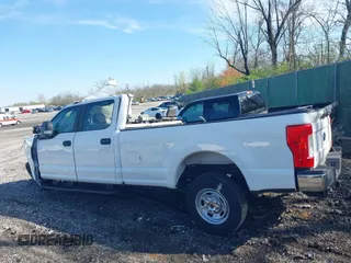 2019 Ford F-250 XL с VIN 1FT7W2A69KEG19732, выставлен на аукционе IAAI как лот 41925065 с пробегом 104 337 миль миль и . История ставок и продаж доступна на DreamBid. Изображение 13.