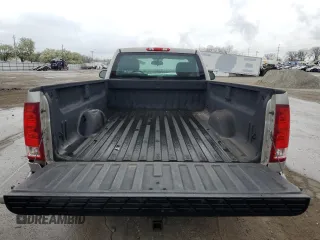 2009 GMC Sierra 1500 Work Truck z VIN 1GTEC14X89Z229254, wystawiony jako Copart lot #54683035 z przebiegiem 121 360 mil mil oraz Szkoda całkowita • Salvage title. Historia ofert i sprzedaży dostępna na DreamBid. Obrazek 10.
