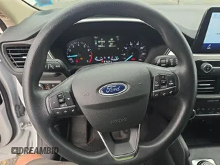 2020 Ford Escape SE with VIN 1FMCU9G64LUB14821, listed as a IAAI auction lot 42729132 with 47,103 mi miles and . Bid and sale history available at DreamBid. Image 12.