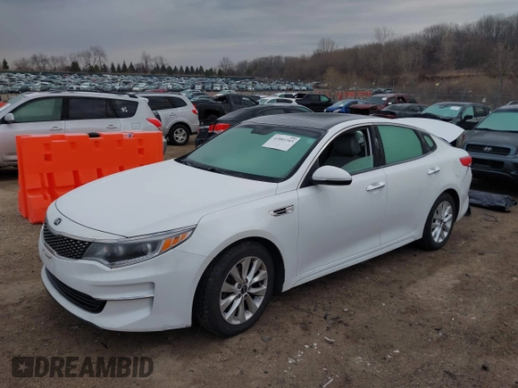 2016 Kia Optima EX with VIN 5XXGU4L31GG027250, listed as a IAAI auction lot 41881343 with 135,635 mi miles. Bid and sale history available at carsss.com. Image 17.