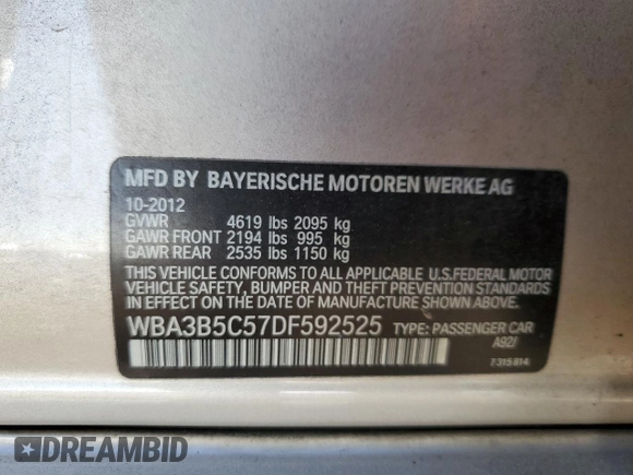 2013 BMW 3 Series 328i xDrive z VIN WBA3B5C57DF592525, wystawiony jako Copart lot #52164485 z przebiegiem 139 135 mil mil oraz Czysty tytuł • Clean title. Historia ofert i sprzedaży dostępna na DreamBid. Obrazek 12.