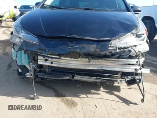 2020 Toyota Prius L Eco z VIN JTDKARFU6L3104385, wystawiony jako IAAI lot #41922029 z przebiegiem 123 235 mil mil oraz . Historia ofert i sprzedaży dostępna na DreamBid. Obrazek 6.