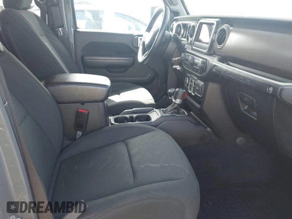 2020 Jeep Wrangler Unlimited Sport S z VIN 1C4HJXDN2LW261730, wystawiony jako IAAI lot #42034942 z przebiegiem 61 465 mil mil oraz . Historia ofert i sprzedaży dostępna na DreamBid. Obrazek 5.