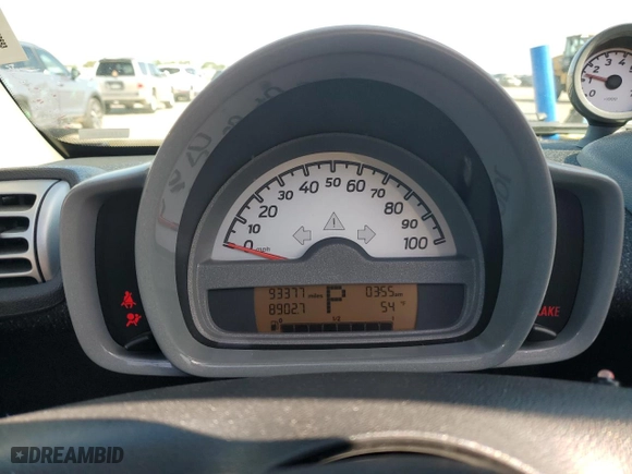 2008 Smart fortwo Passion with VIN WMEEK31X38K103444, listed as a Copart auction lot 51854725 with 93,377 mi miles and Salvage Title. Bid and sale history available at carsss.com. Image 9.