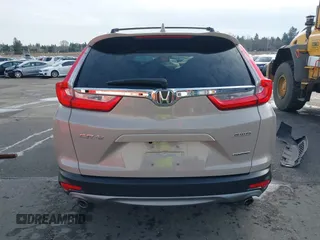 2017 Honda CR-V Touring with VIN 5J6RW2H99HL002127, listed as a IAAI auction lot 41517919 with 18,367 mi miles. Bid and sale history available at carsss.com. Image 17.