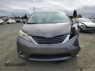 2011 Toyota Sienna XLE z VIN 5TDDK3DC8BS013239, wystawiony jako Copart lot #74852364 z przebiegiem 212 060 mil mil oraz Szkoda całkowita • Salvage title. Historia ofert i sprzedaży dostępna na DreamBid. Obrazek 5.