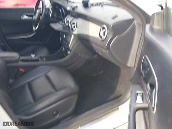 2015 Mercedes-Benz CLA-Class CLA 250 with VIN WDDSJ4EB5FN168810, listed as a IAAI auction lot 41609205 with 108,220 mi miles. Bid and sale history available at carsss.com. Image 5.