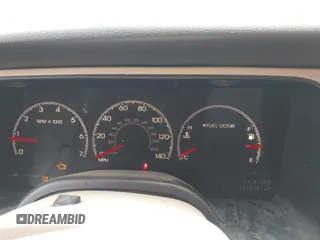2006 Lincoln Navigator Luxury with VIN 5LMFU285X6LJ21094, listed as a IAAI auction lot 41806373 with 307,588 mi miles. Bid and sale history available at carsss.com. Image 7.