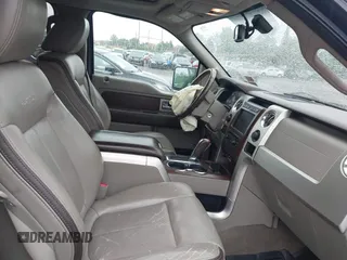 2009 Ford F-150 XL z VIN 1FTPW14V39FA99058, wystawiony jako IAAI lot #42300326 z przebiegiem 198 000 mil mil oraz . Historia ofert i sprzedaży dostępna na DreamBid. Obrazek 5.