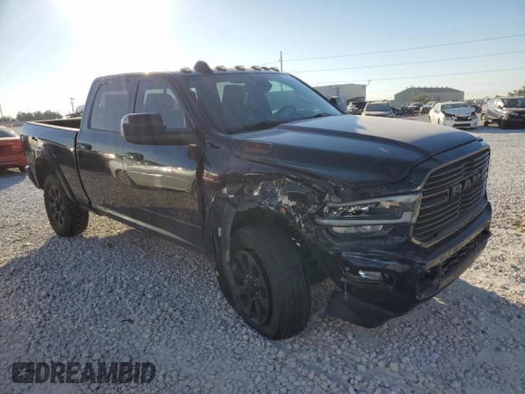 2019 Ram 2500 Laramie with VIN 3C6UR5FJ7KG530380, listed as a Copart auction lot 72990104 with 129,767 mi miles and Salvage Title. Bid and sale history available at carsss.com. Image 4.
