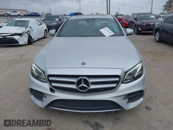 2019 Mercedes-Benz E-Class E 300 with VIN WDDZF4JB6KA515701, listed as a IAAI auction lot 41728642 with 62,636 mi miles. Bid and sale history available at carsss.com. Image 12.