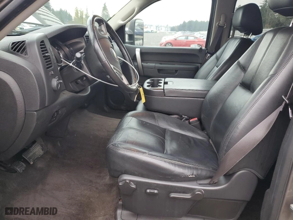 2014 Chevrolet Silverado 2500HD LT with VIN 1GC1KXC82EF137809, listed as a Copart auction lot 82433534 with 71,849 mi miles and Salvage Title. Bid and sale history available at carsss.com. Image 7.