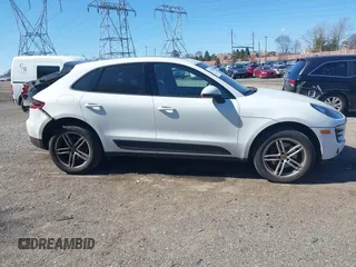 2018 Porsche Macan with VIN WP1AA2A58JLB13832, listed as a IAAI auction lot 41727902 with 46,656 mi miles and . Bid and sale history available at DreamBid. Image 14.