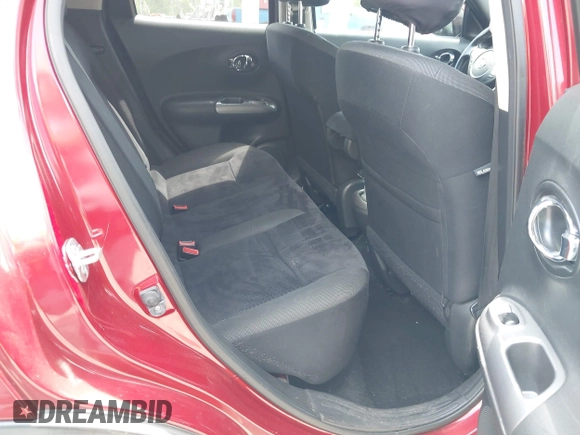 2014 Nissan Juke S with VIN JN8AF5MV7ET484233, listed as a IAAI auction lot 42146327 with 106,477 mi miles and . Bid and sale history available at carsss.com. Image 8.