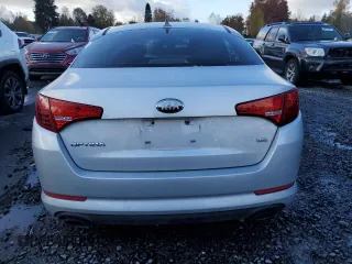 2013 Kia Optima LX with VIN 5XXGM4A75DG193823, listed as a Copart auction lot 81187984 with 171,081 mi miles and Salvage Title. Bid and sale history available at carsss.com. Image 6.
