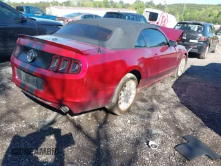2014 Ford Mustang V6 with VIN 1ZVBP8EM0E5276555, listed as a IAAI auction lot 41995485 with 77,141 mi miles. Bid and sale history available at carsss.com. Image 4.