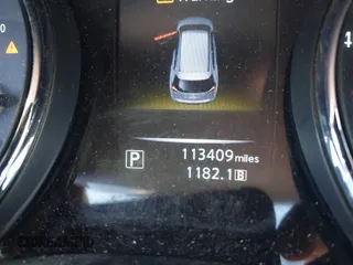 2015 Nissan Rogue SL with VIN 5N1AT2MV7FC855911, listed as a IAAI auction lot 42028725 with 113,409 mi miles. Bid and sale history available at carsss.com. Image 15.