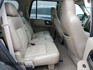 2005 Ford Expedition Eddie Bauer with VIN 1FMFU18595LA27431, listed as a Copart auction lot 42250805 with 152,116 mi miles and Clean Title. Bid and sale history available at carsss.com. Image 11.