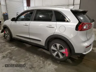 2017 Kia Niro LX with VIN KNDCB3LC6H5049927, listed as a Copart auction lot 62688124 with 123,870 mi miles and Salvage Title. Bid and sale history available at carsss.com. Image 2.