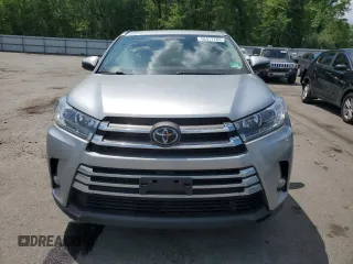 2018 Toyota Highlander Limited z VIN 5TDDZRFH4JS865237, wystawiony jako Copart lot #55417765 z przebiegiem 97 421 mil mil oraz Szkoda całkowita • Salvage title. Historia ofert i sprzedaży dostępna na DreamBid. Obrazek 5.